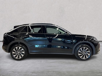 Used Volkswagen T-Roc 2026 for sale - 78445991: Photo