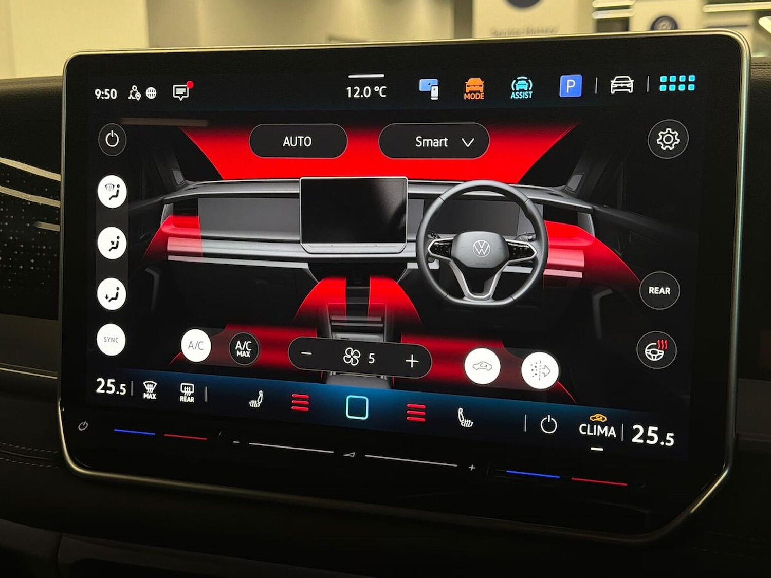 Used Volkswagen Touran 2025 for sale - 76735614: Photo 12