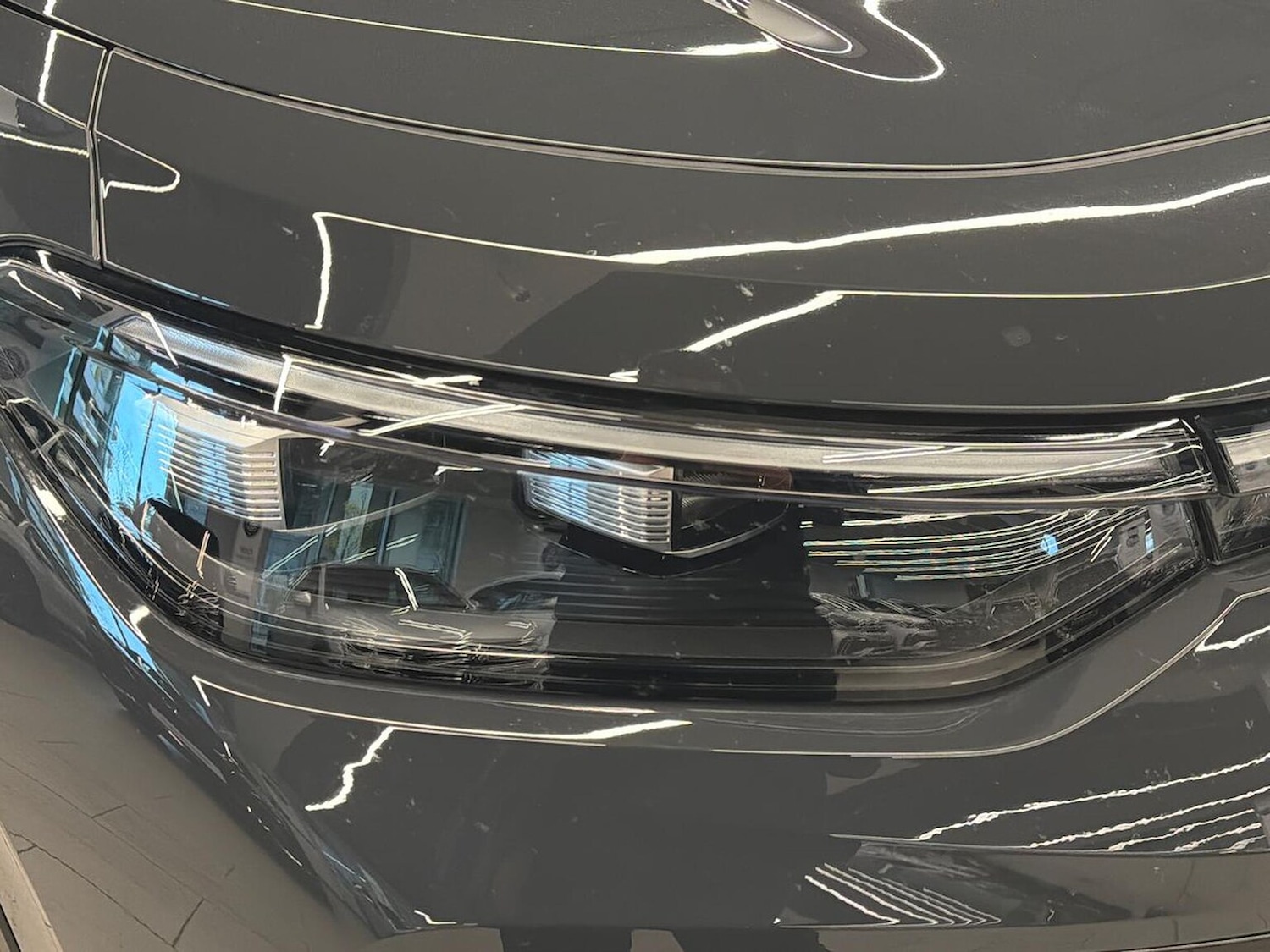 Used Volkswagen Touran 2025 for sale - 76735614: Photo 32