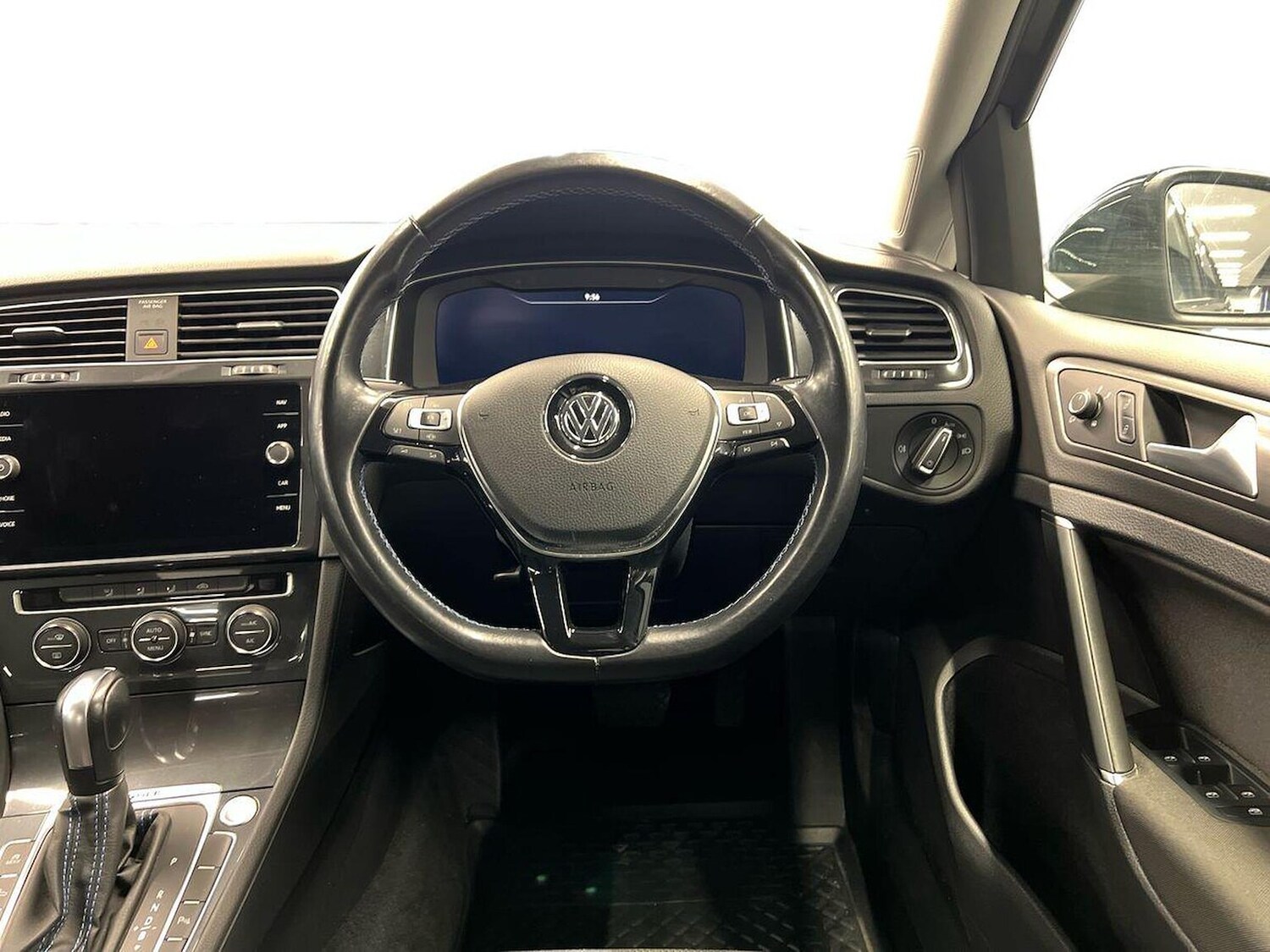 Used Volkswagen Golf 2021 for sale - 78198084: Photo 9