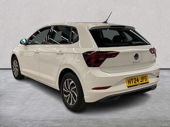 Used Volkswagen Polo 2024 for sale - 75907568: Photo