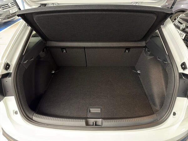Used Volkswagen Taigo 2025 for sale - 76219218: Photo 17