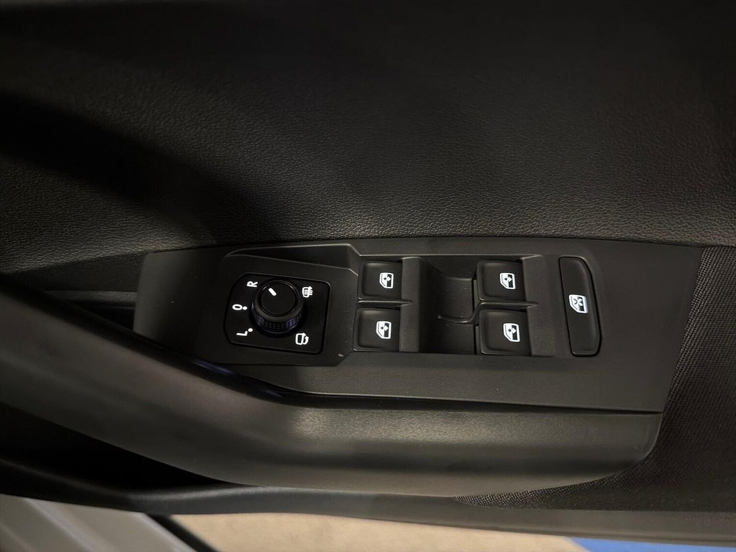 Used Volkswagen Taigo 2025 for sale - 76219218: Photo 21