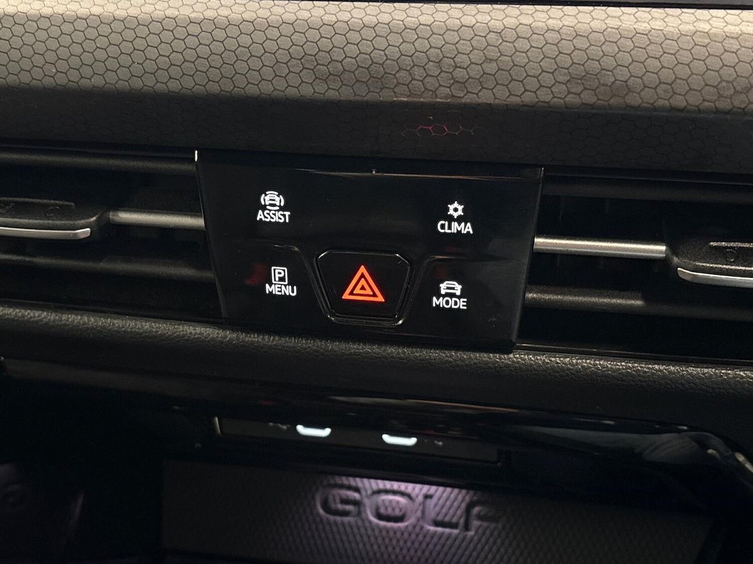 Used Volkswagen Golf 2023 for sale - 78211172: Photo 25