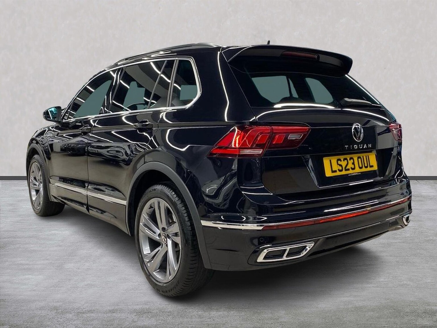 Used Volkswagen Tiguan 2023 for sale - 78064476: Photo 2