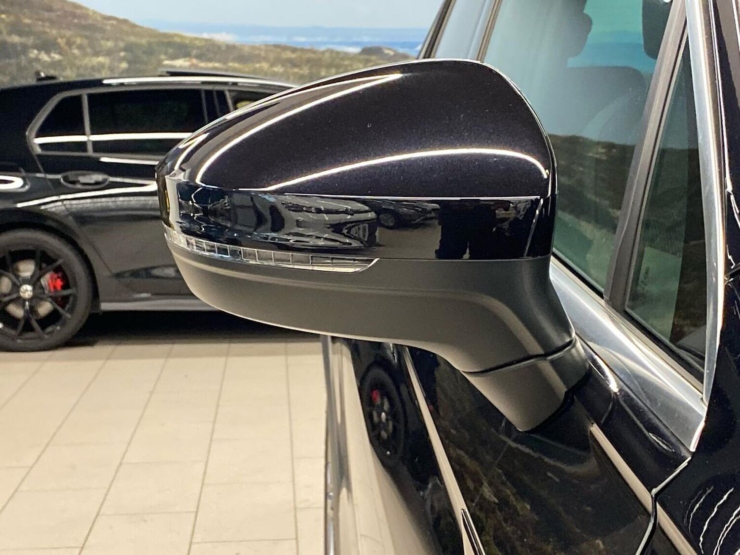 Used Volkswagen Tiguan 2023 for sale - 78064476: Photo 33