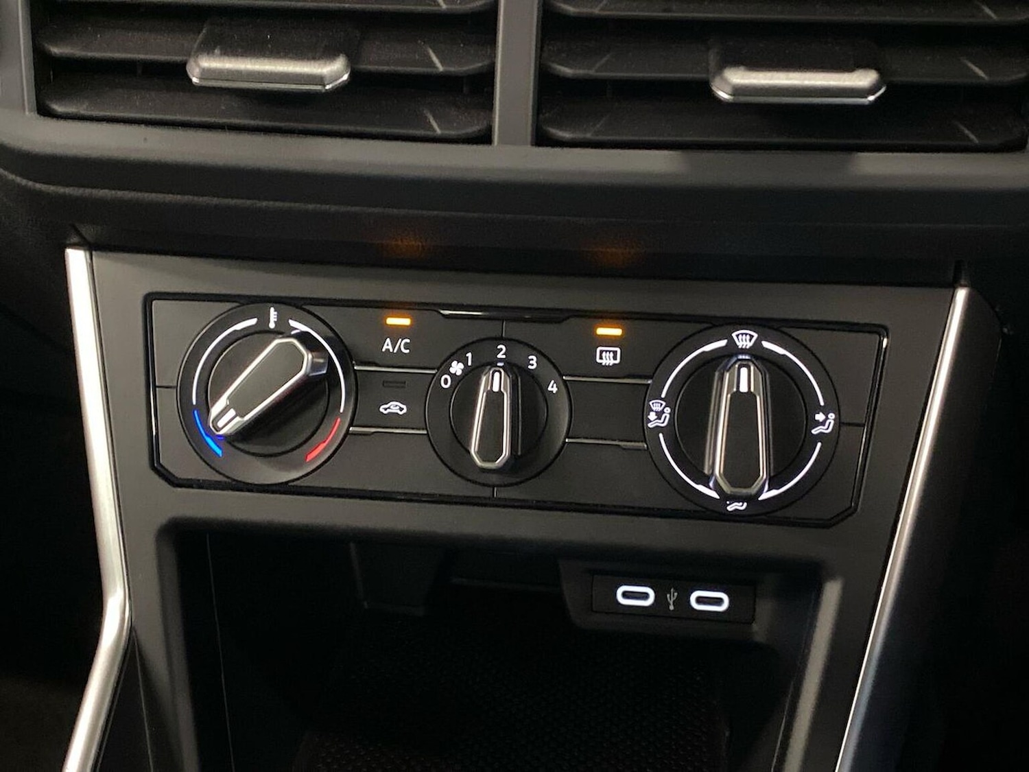 Used Volkswagen Polo 2024 for sale - 76380297: Photo 12