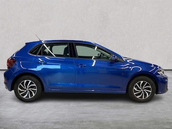 Used Volkswagen Polo 2024 for sale - 76380297: Photo