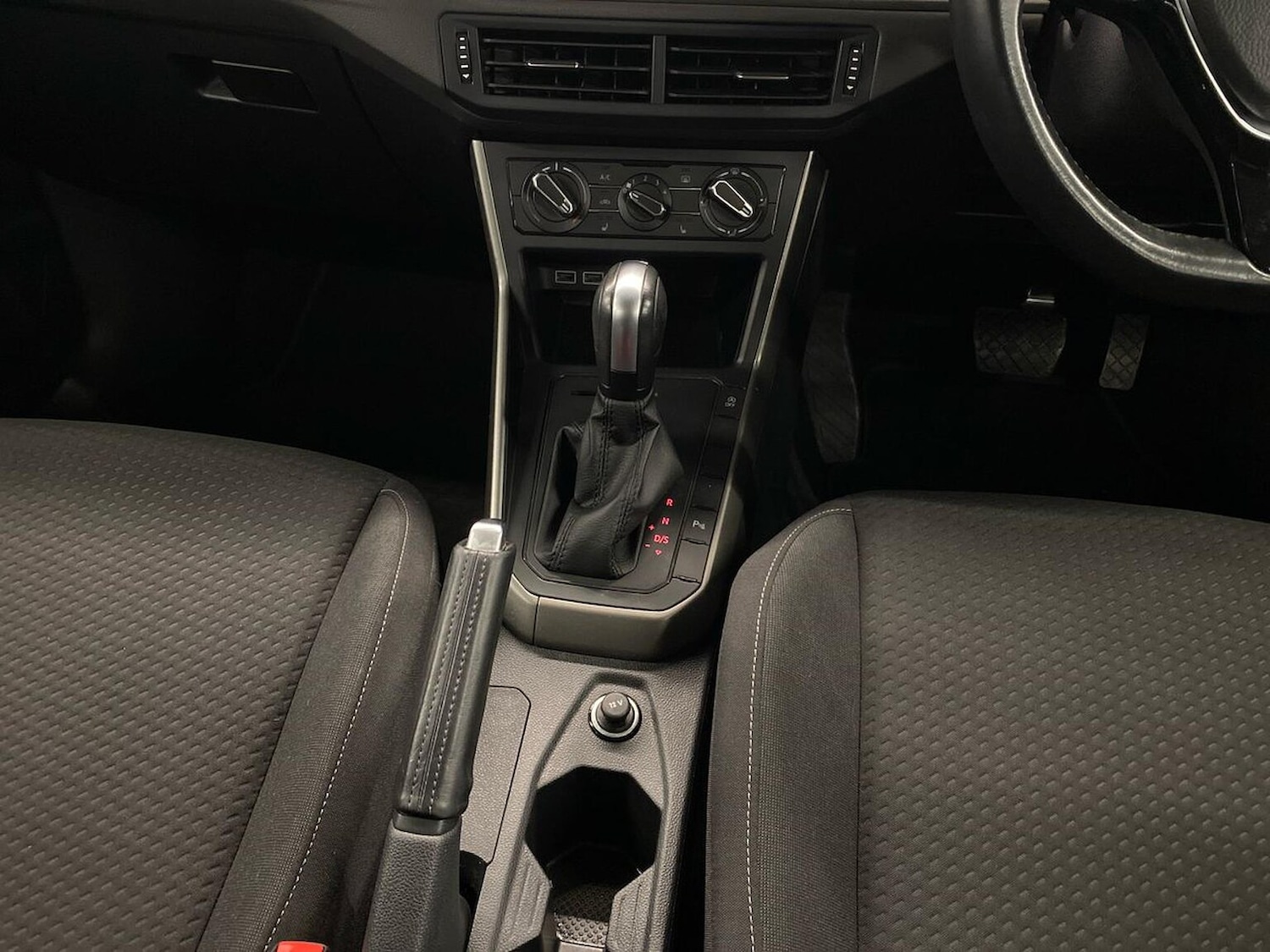 Used Volkswagen Polo 2020 for sale - 77062294: Photo 15