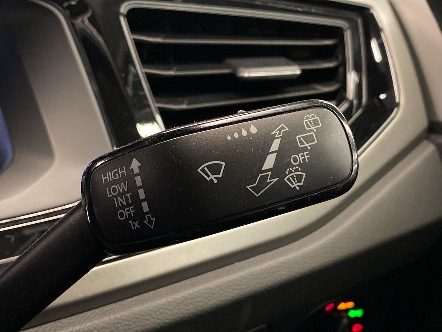 Used Volkswagen Polo 2020 for sale - 77062294: Photo 29