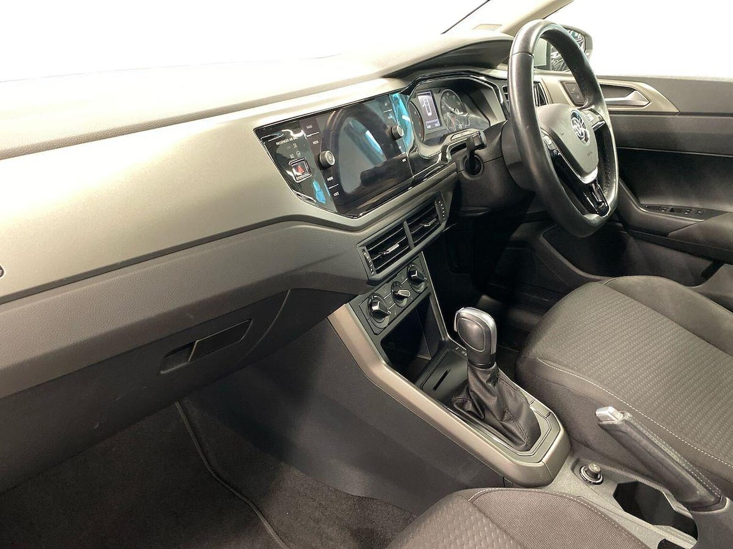 Used Volkswagen Polo 2020 for sale - 77062294: Photo 9