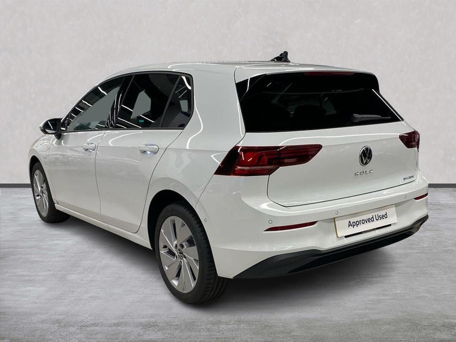 Used Volkswagen Golf 2025 for sale - 77487796: Photo 2