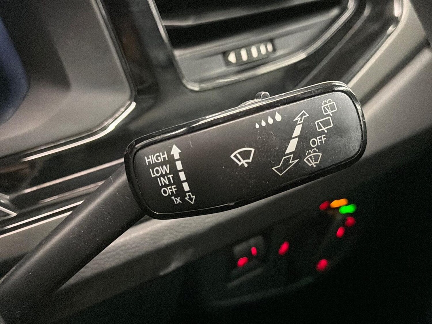 Used Volkswagen Polo 2019 for sale - 76342970: Photo 27