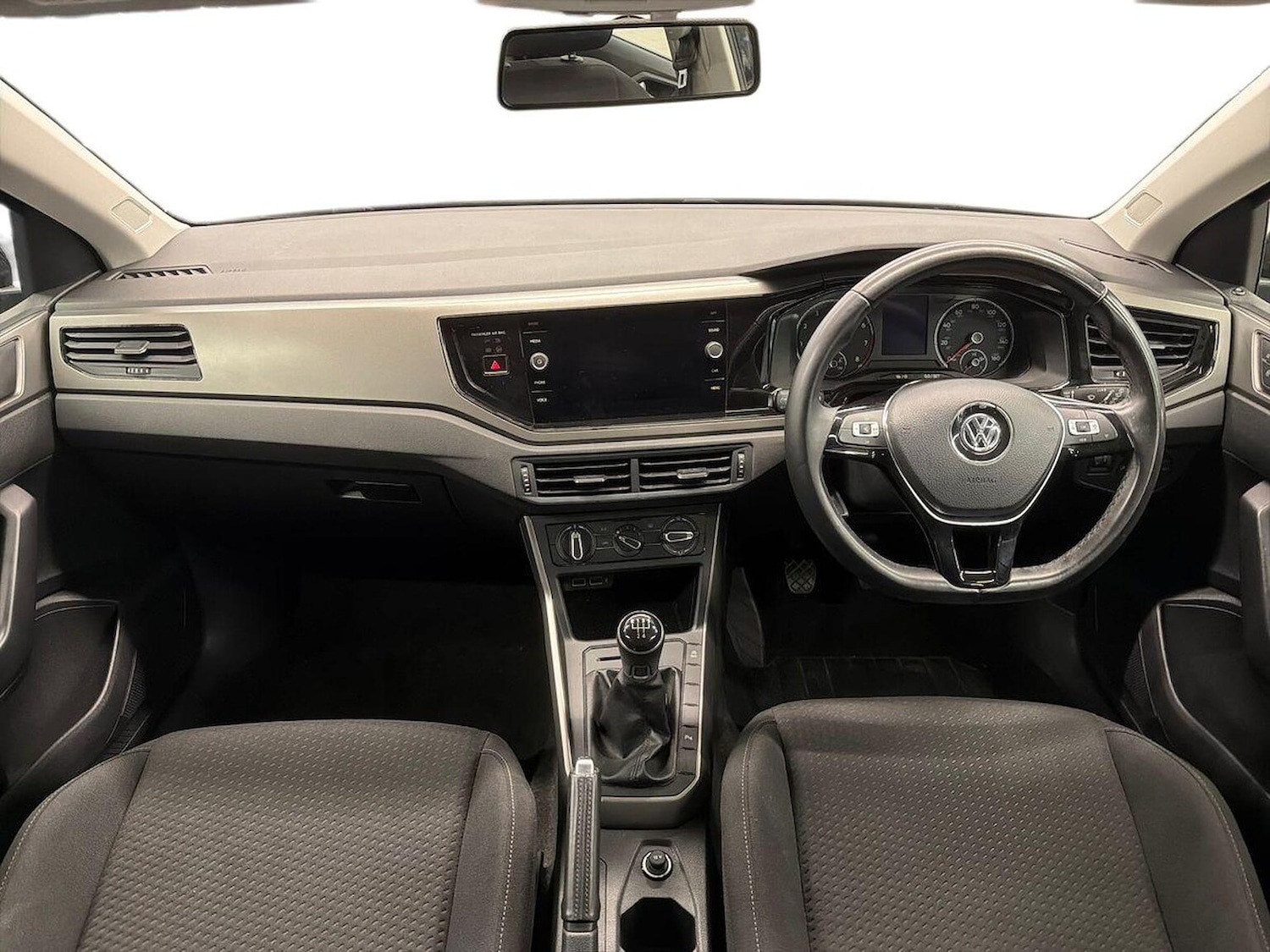 Used Volkswagen Polo 2019 for sale - 76342970: Photo 8