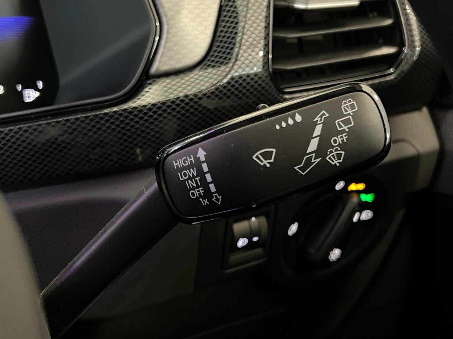 Used Volkswagen T-Cross 2025 for sale - 77487913: Photo 26