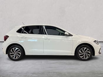 Used Volkswagen Polo 2024 for sale - 79733350: Photo