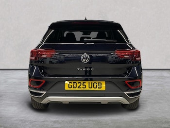 Used Volkswagen T-Roc 2025 for sale - 78571706: Photo