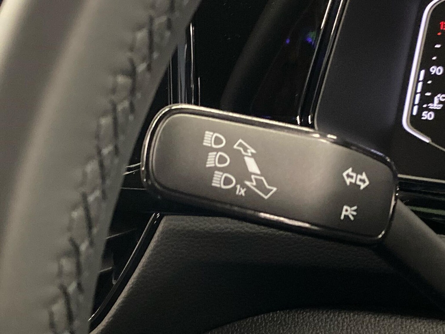 Used Volkswagen T-Roc 2025 for sale - 76699396: Photo 28