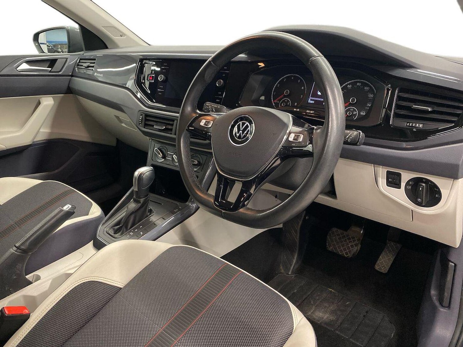 Used Volkswagen Polo 2021 for sale - 76963558: Photo 16