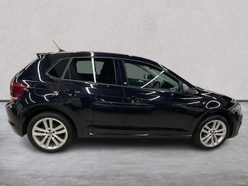 Used Volkswagen Polo 2021 for sale - 76963558: Photo