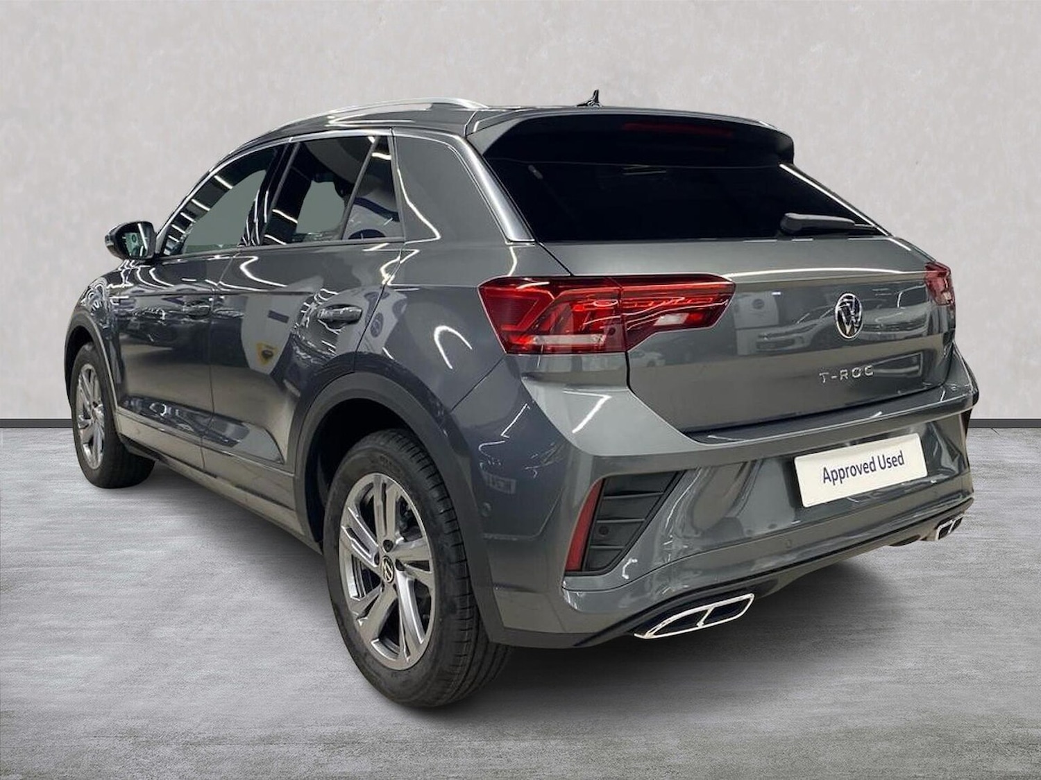 Used Volkswagen T-Roc 2025 for sale - 76449575: Photo 2