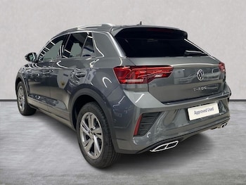 Used Volkswagen T-Roc 2025 for sale - 76449575: Photo