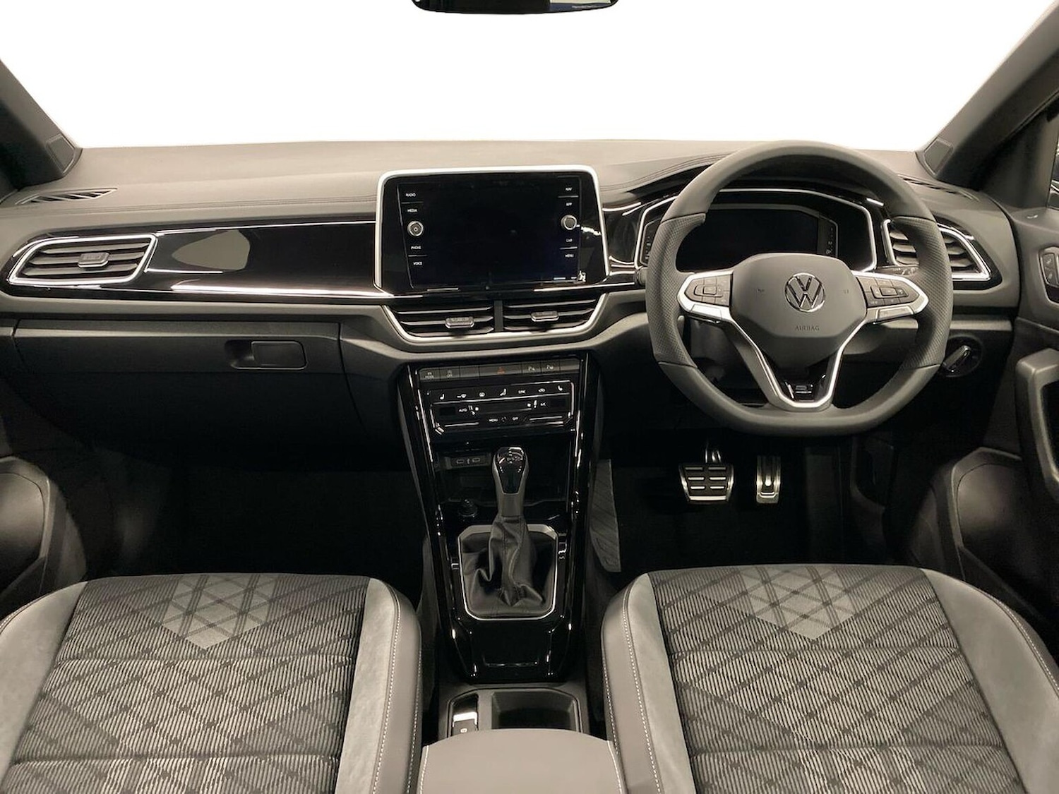 Used Volkswagen T-Roc 2025 for sale - 76449575: Photo 8