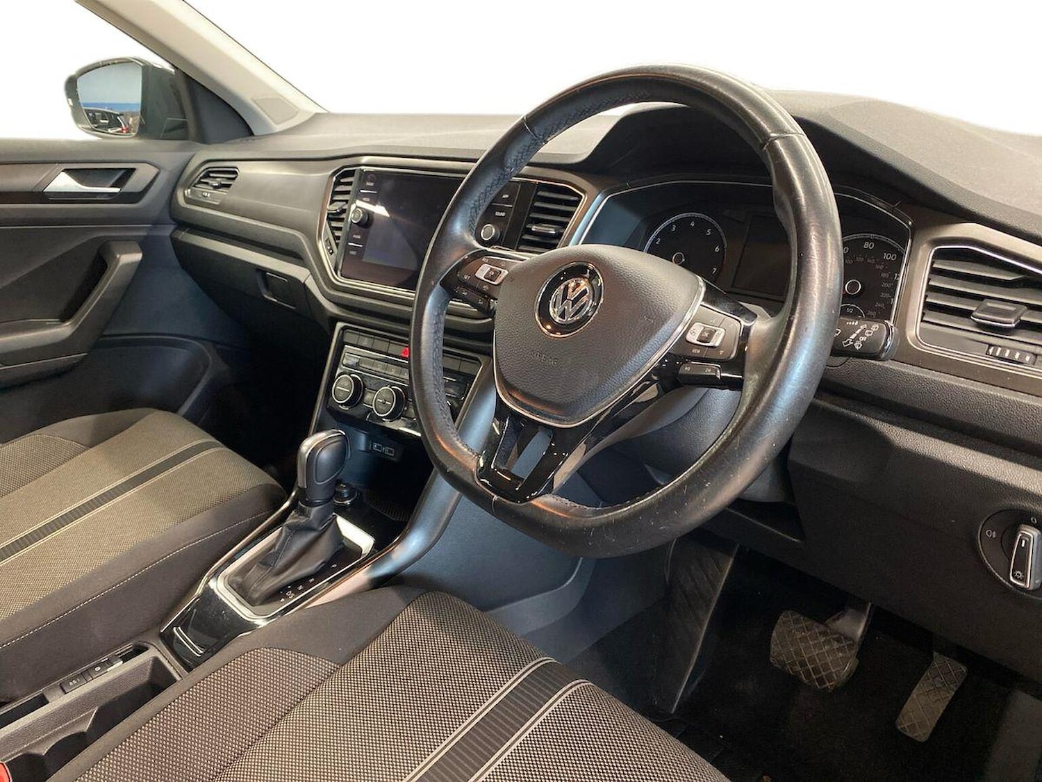 Used Volkswagen T-Roc 2019 for sale - 77846729: Photo 15