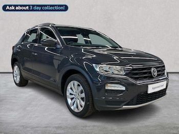 Used Volkswagen T-Roc 2019 for sale - 77846729: Photo