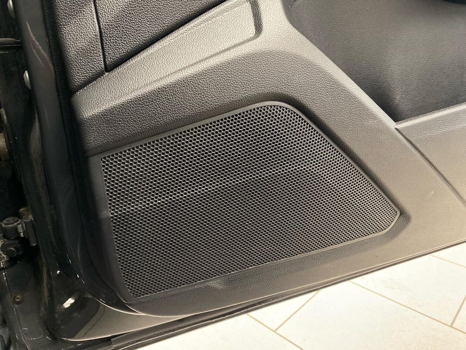 Used Volkswagen T-Roc 2019 for sale - 77846729: Photo 29