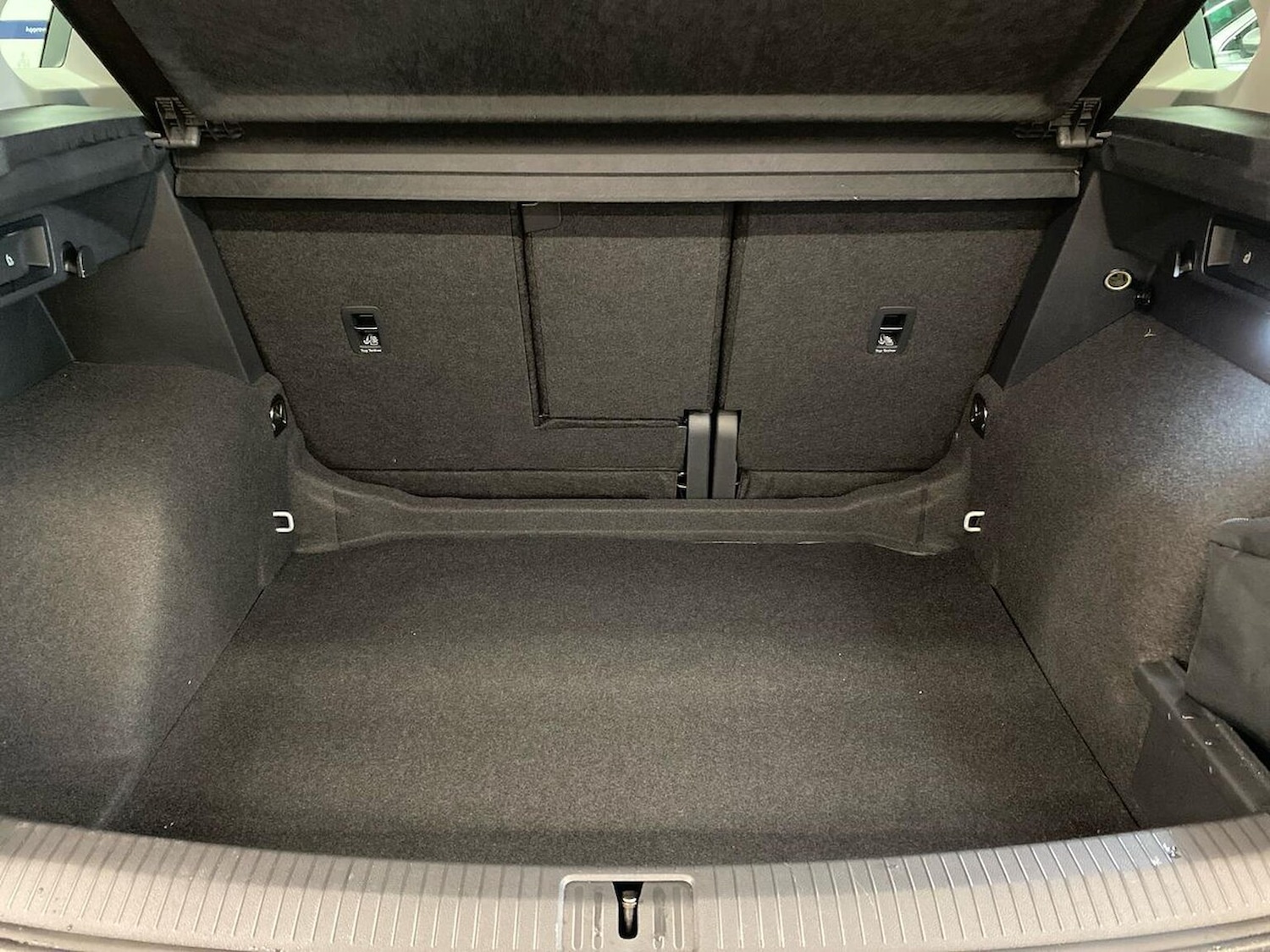 Used Volkswagen Tiguan 2023 for sale - 76905075: Photo 17