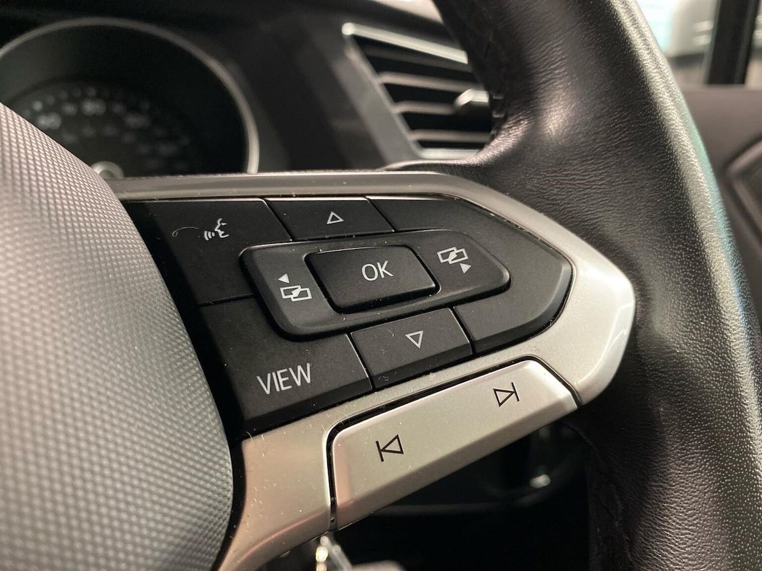 Used Volkswagen Tiguan 2023 for sale - 76905075: Photo 26