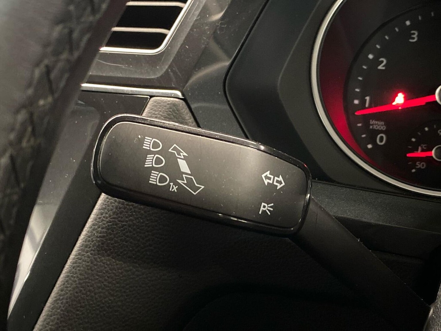 Used Volkswagen Tiguan 2023 for sale - 76905075: Photo 29