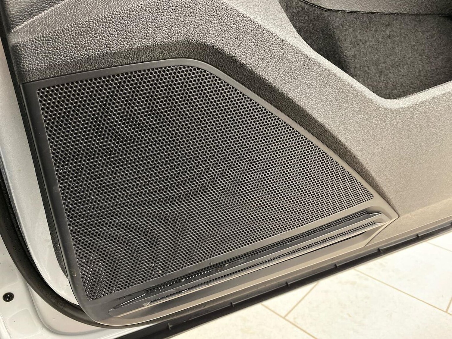 Used Volkswagen Tiguan 2023 for sale - 76905075: Photo 30