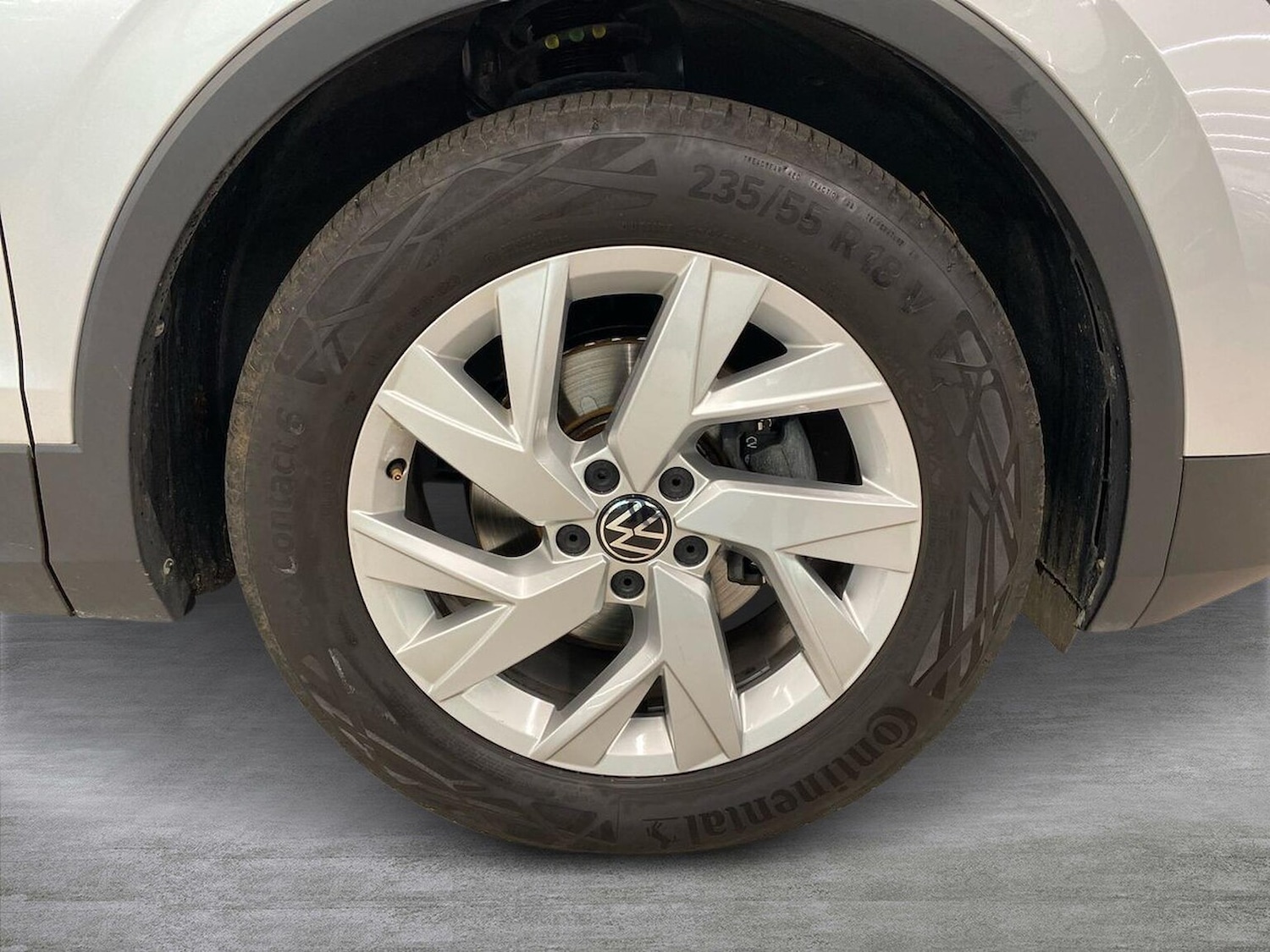 Used Volkswagen Tiguan 2023 for sale - 76905075: Photo 6