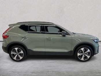 Used Volvo XC40 2025 for sale - 79614935: Photo