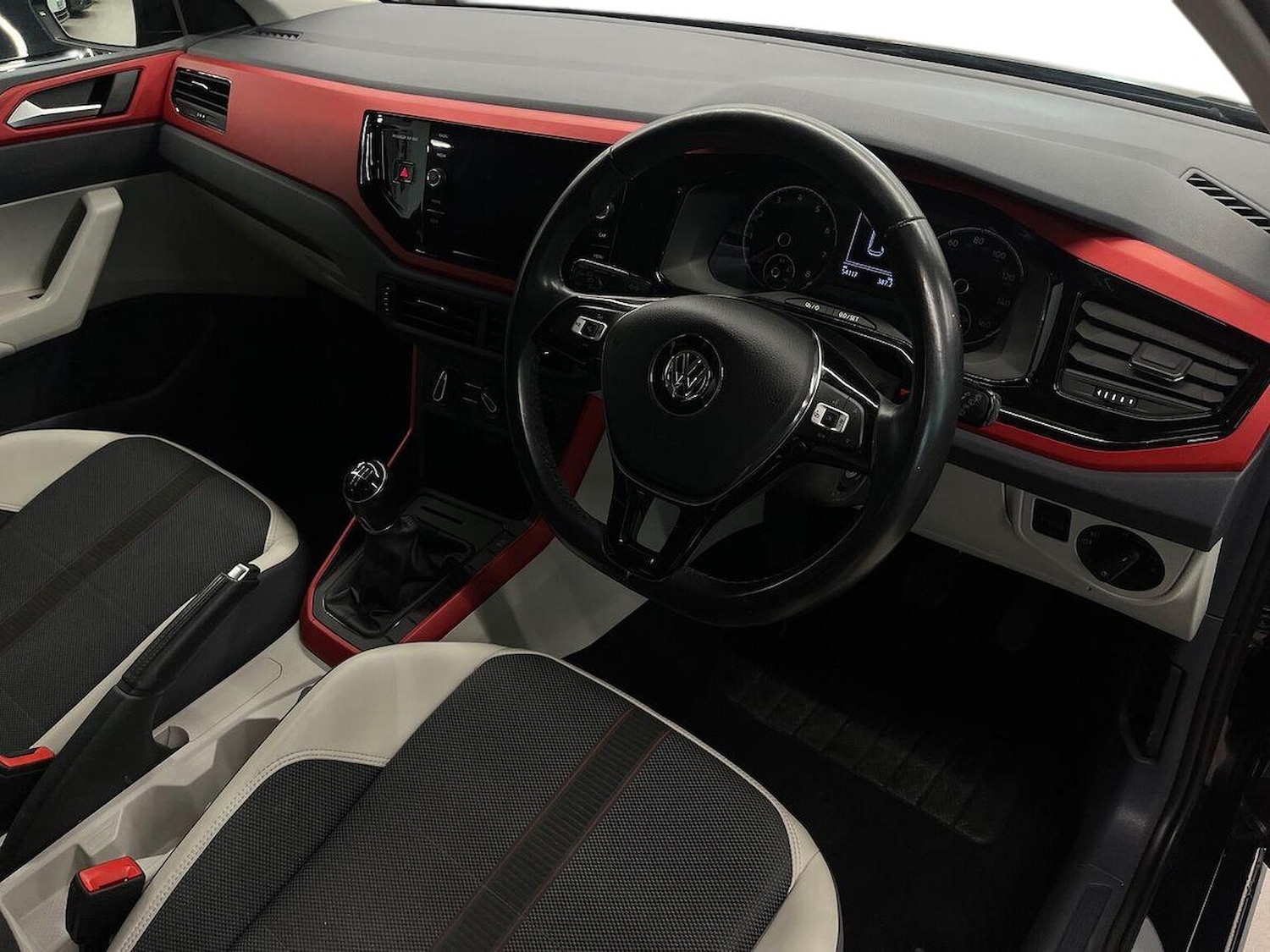 Used Volkswagen Polo 2020 for sale - 76799429: Photo 15