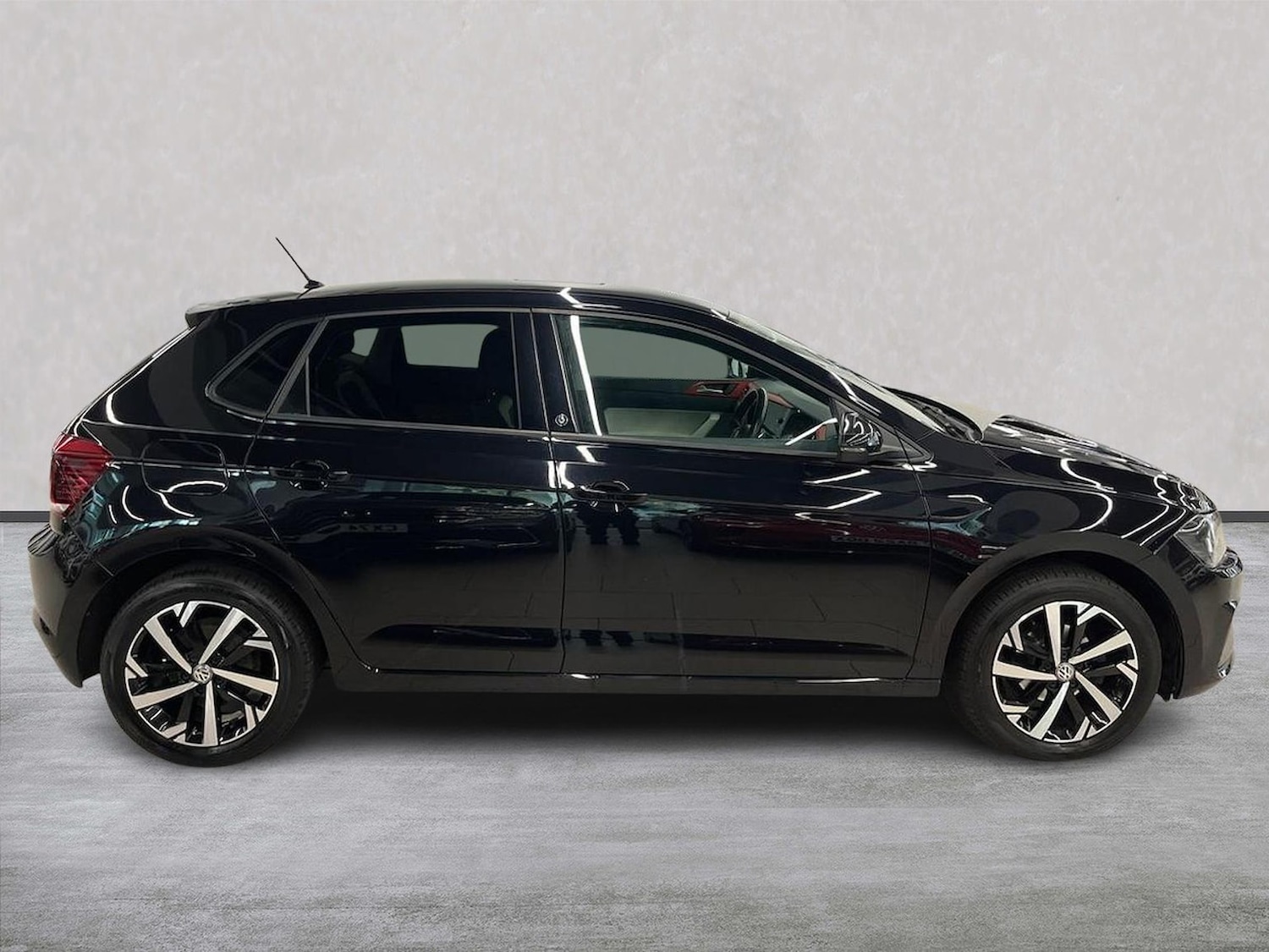 Used Volkswagen Polo 2020 for sale - 76799429: Photo 3