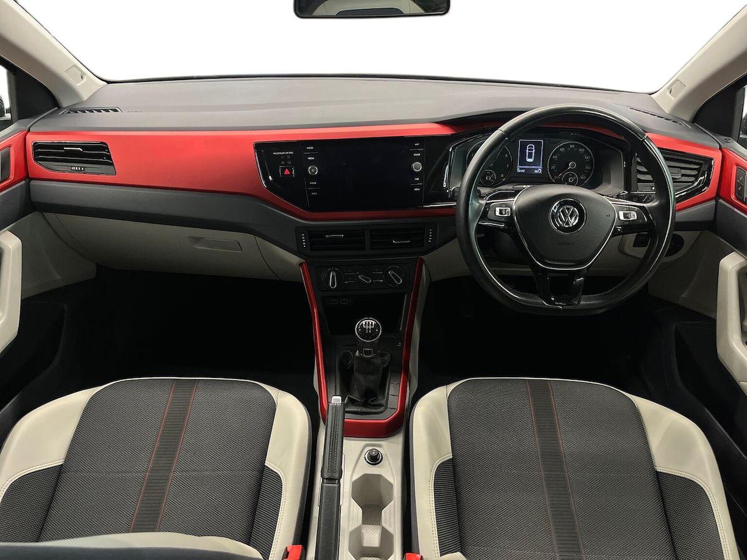 Used Volkswagen Polo 2020 for sale - 76799429: Photo 8