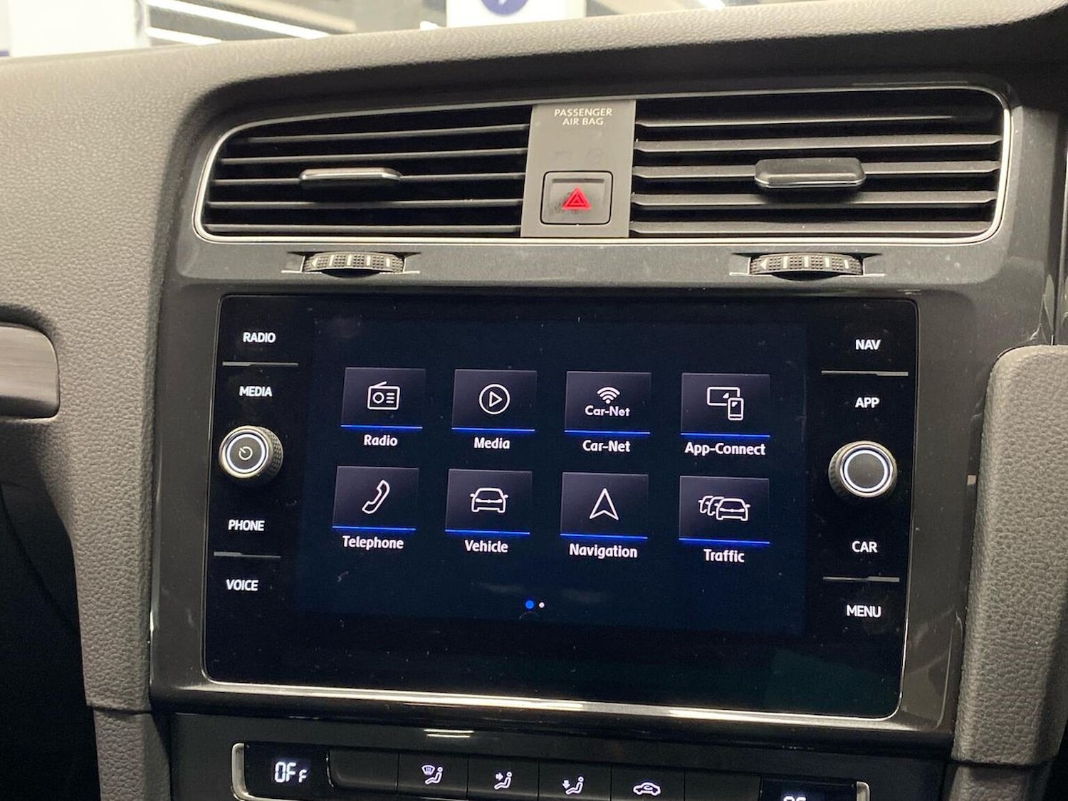 Used Volkswagen Golf 2019 for sale - 76725850: Photo 11