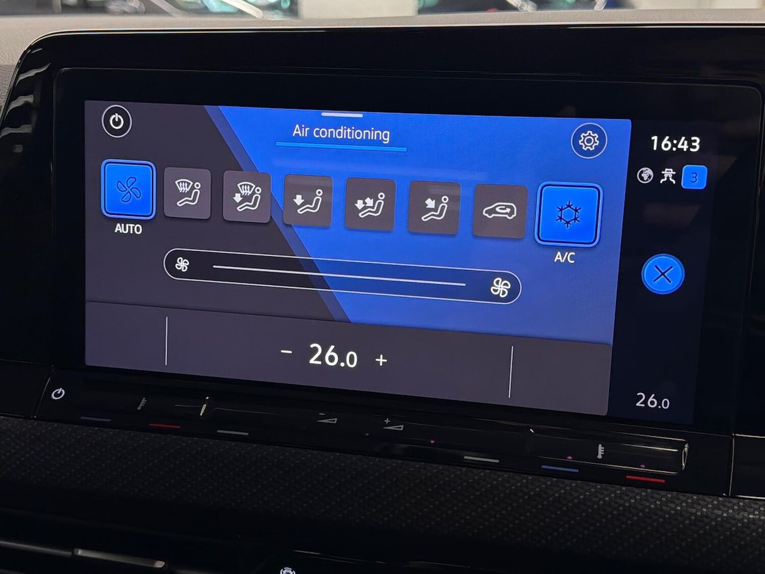 Used Volkswagen Golf 2024 for sale - 78194844: Photo 12