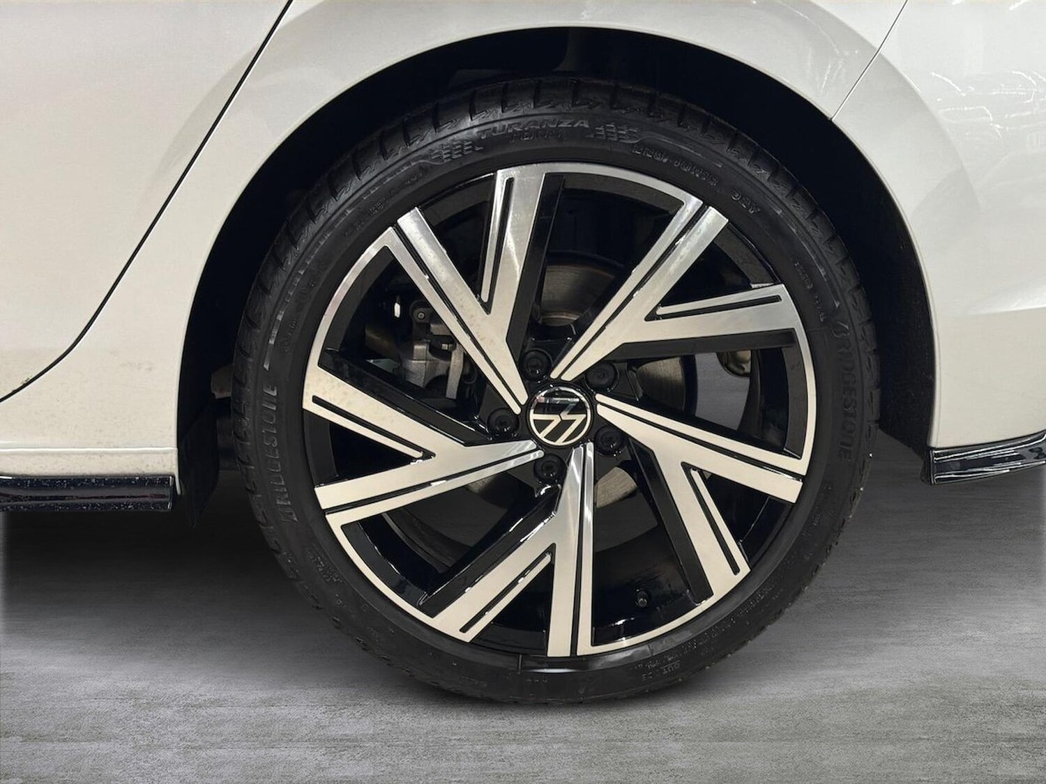 Used Volkswagen Golf 2024 for sale - 78194844: Photo 6