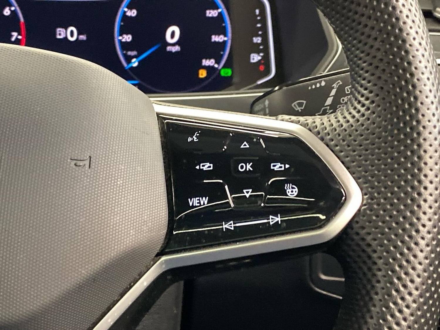 Used Volkswagen Tiguan 2023 for sale - 76497312: Photo 25