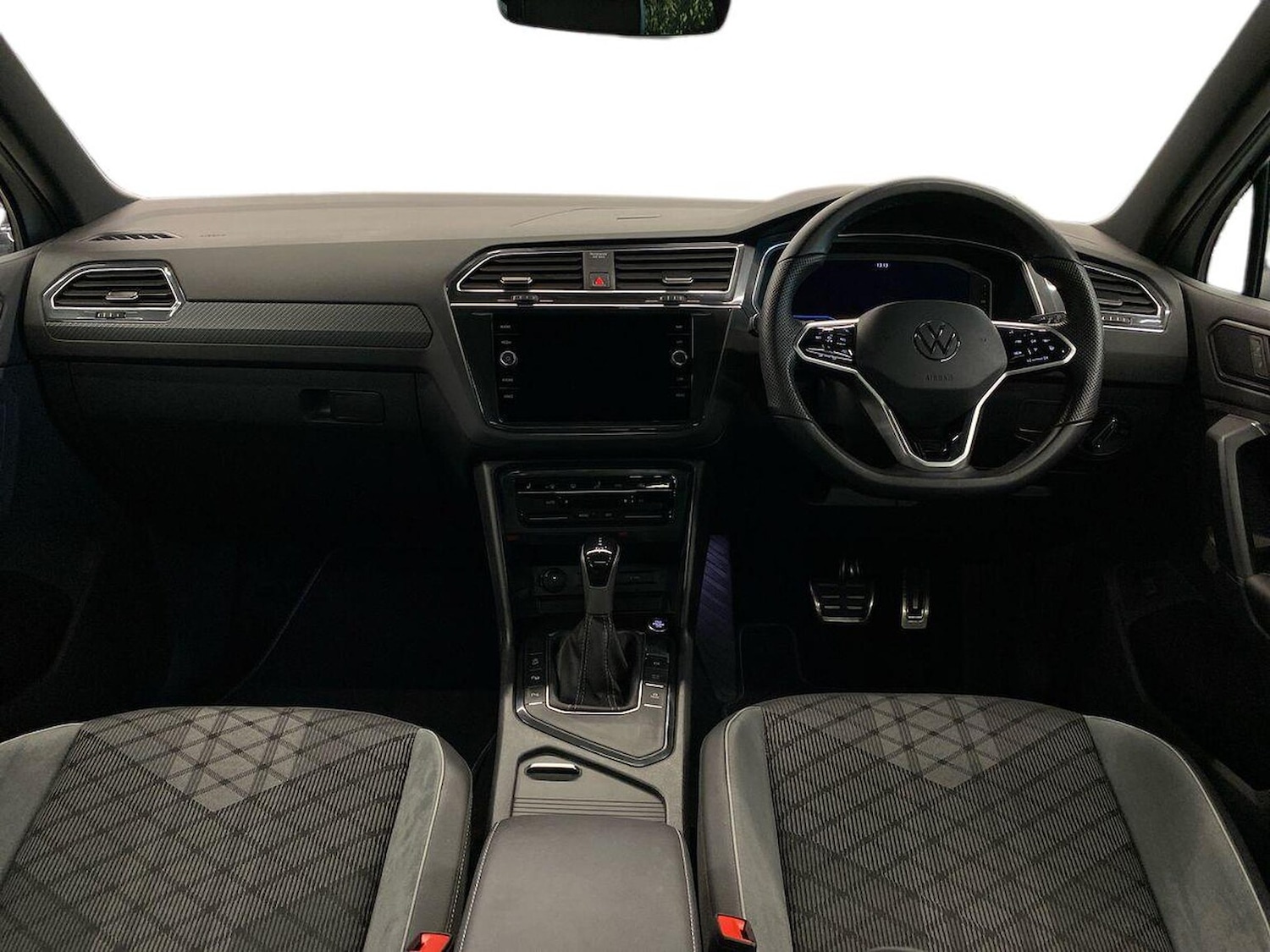 Used Volkswagen Tiguan 2023 for sale - 76497312: Photo 8