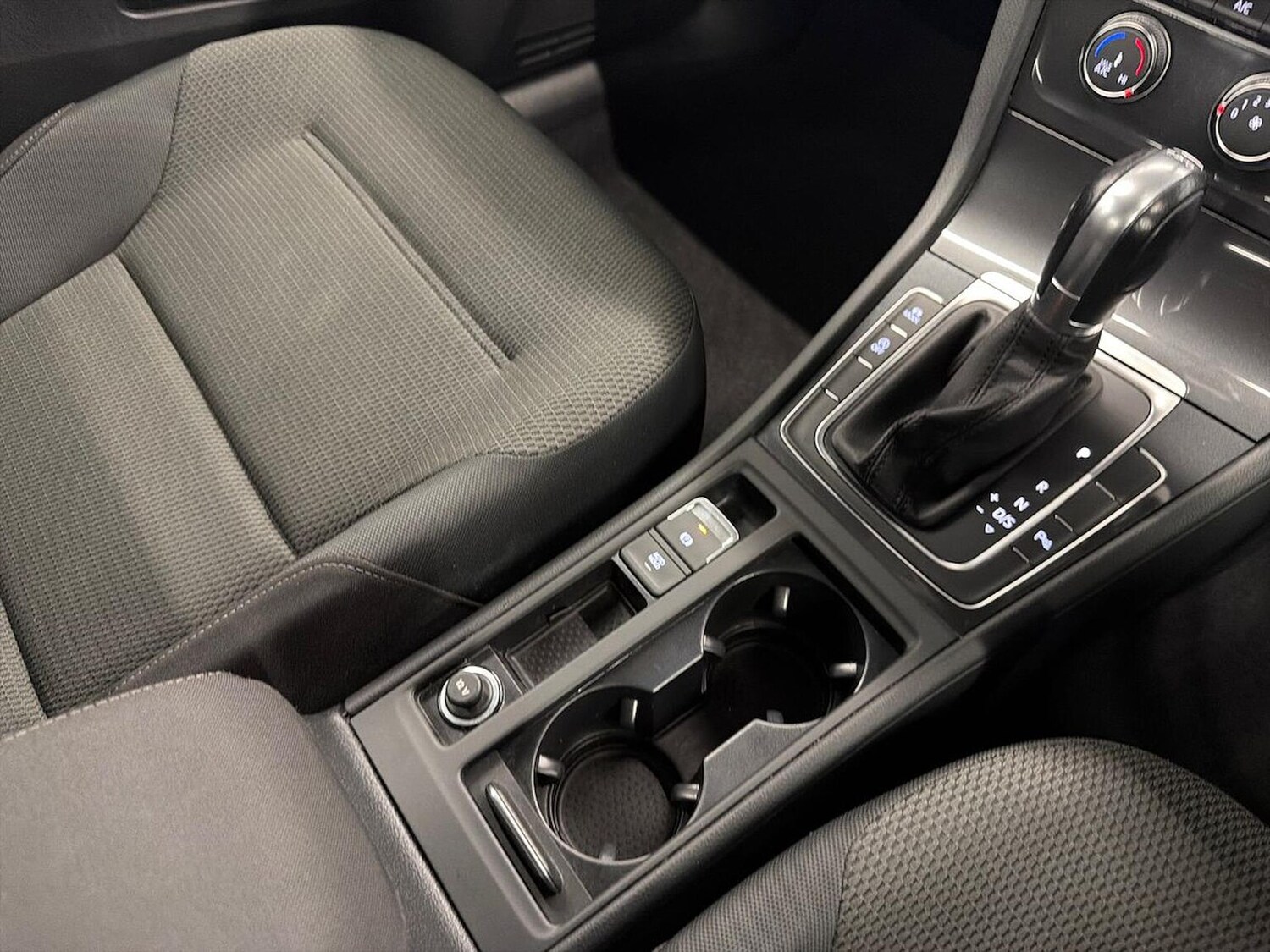 Used Volkswagen Golf 2018 for sale - 78195146: Photo 13