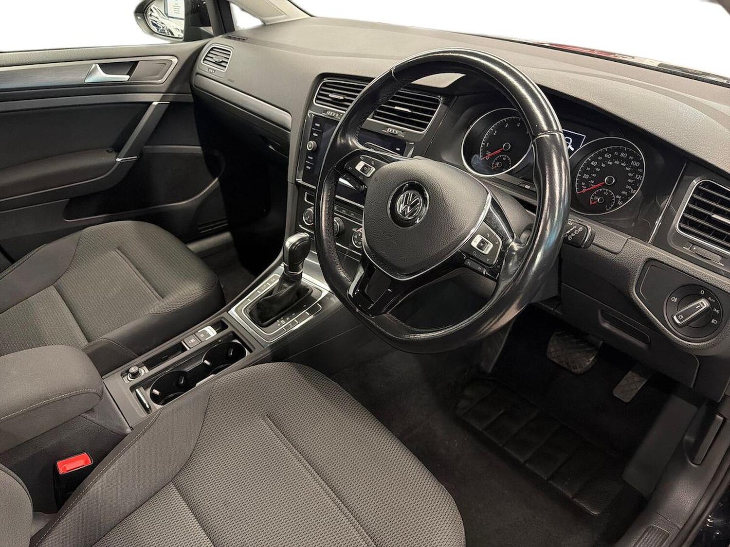 Used Volkswagen Golf 2018 for sale - 78195146: Photo 15