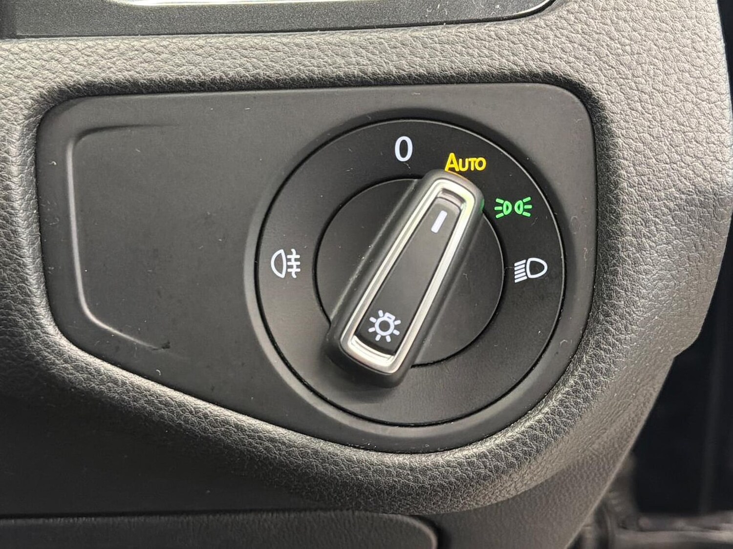 Used Volkswagen Golf 2018 for sale - 78195146: Photo 22