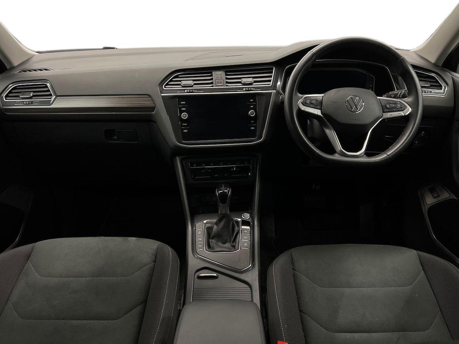 Used Volkswagen Tiguan Allspace 2025 for sale - 76555446: Photo 8