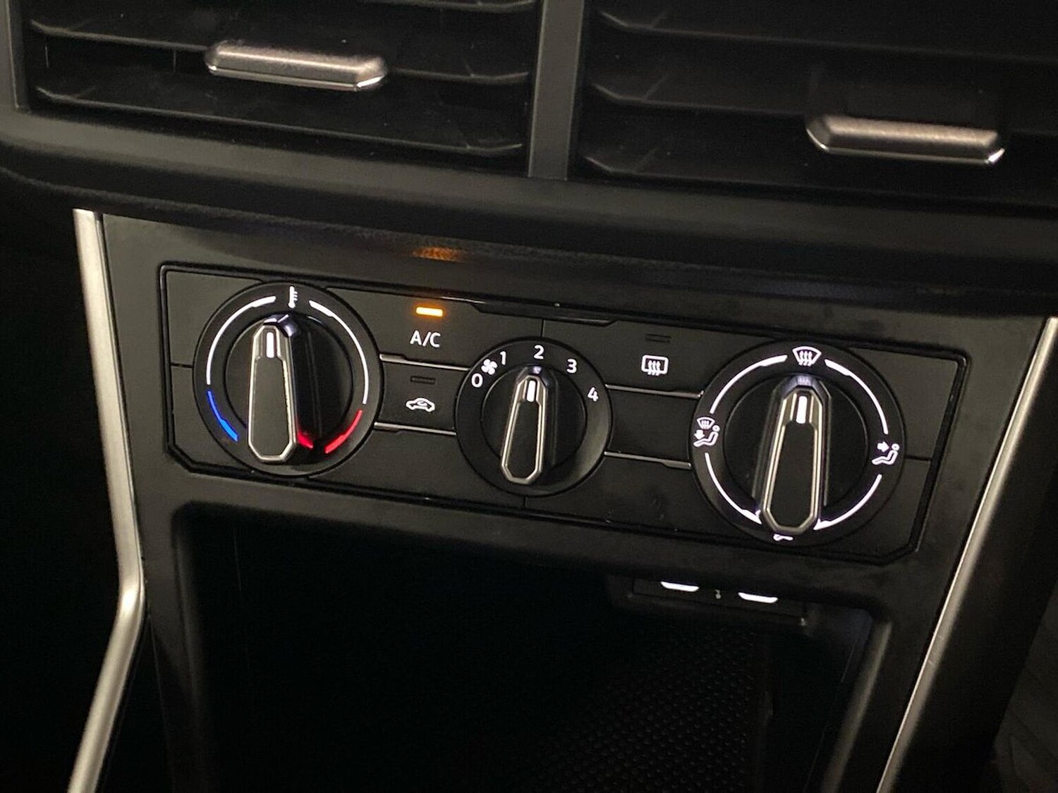 Used Volkswagen Polo 2023 for sale - 77888627: Photo 12