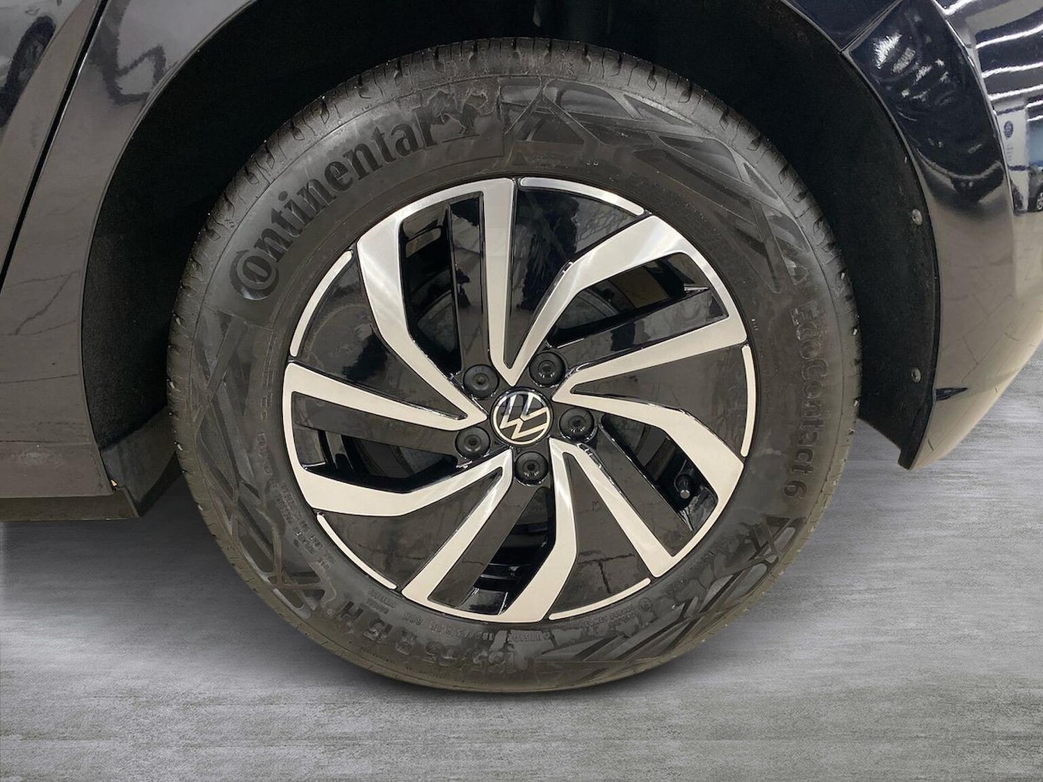 Used Volkswagen Polo 2024 for sale - 77635483: Photo 6